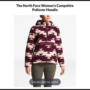 Like new! North face hoodie